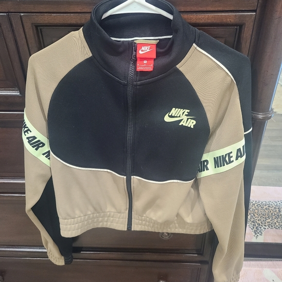 Nike jacket medium - Picture 7 of 7